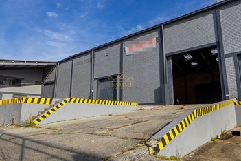 industrial em Rua Maceió, Águas Belas - São José dos Pinhais - PR