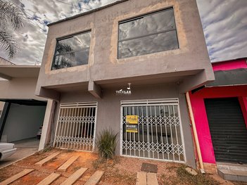 business em Rua São Leopoldo, Centro - Portão - RS