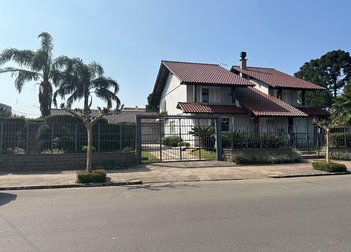 house em Rua Coronel Pena de Moraes, São Luiz - Farroupilha - RS