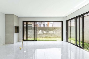 house em Rua Irma Schreiner Maran, Santa Cândida - Curitiba - PR