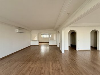 apartment em Rua Angelina Maffei Vita, Jardim Europa - São Paulo - SP