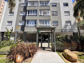 apartment em Rua Buenos Aires, Jardim Botânico - Porto Alegre - RS