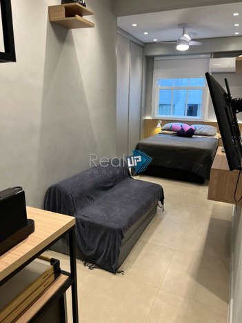 apartment em Rua Sá Ferreira, Copacabana - Rio de Janeiro - RJ