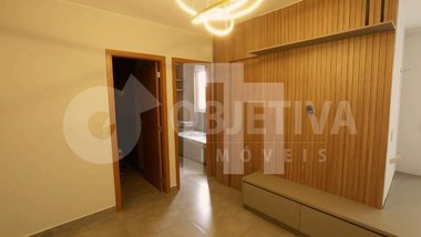 apartment em Avenida José Rezende Costa, Saraiva - Uberlândia - MG