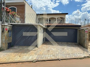 house em Avenida Araraquara, Vila Brasília - São Carlos - SP