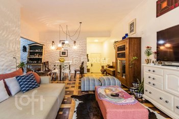 apartment em Rua Duque de Caxias, Centro Histórico - Porto Alegre - RS