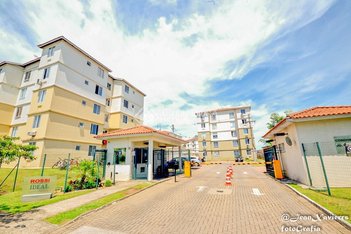 apartment em Rua Oliveira Viana, Fátima - Canoas - RS