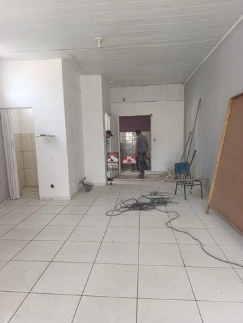 business em Rua Benedita Mendes de Souza, Jardim Progresso - Caraguatatuba - SP