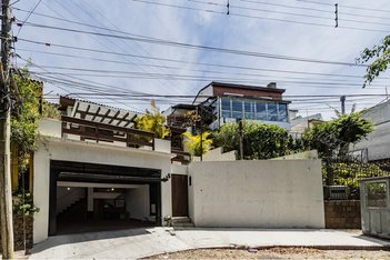 house em Rua Teixeira de Carvalho, Medianeira - Porto Alegre - RS