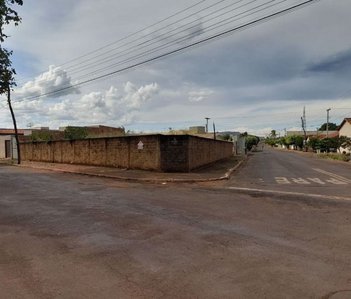 land_lot em Avenida João Fratari, Santana - Quirinópolis - GO