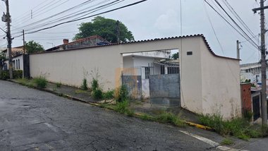 house em Rua Maria do Nascimento Boz Vidal, Vila Suissa - Mogi das Cruzes - SP