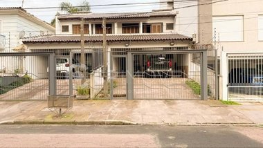 house em Rua Luiz Fontoura Júnior, Jardim Itu - Porto Alegre - RS