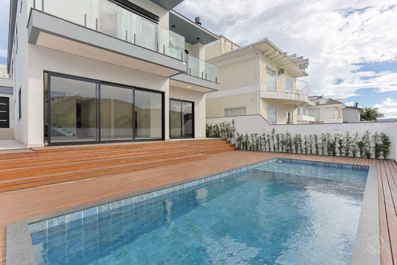 7.0 PISCINA