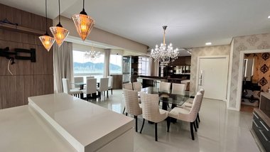 apartment em Rua 209, Meia Praia - Itapema - SC