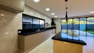 house em Rua Raphaela Cancer, Mato Dentro - Ubatuba - SP