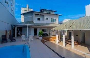 house em Rua Carlos Seara, Vila Operária - Itajaí - SC