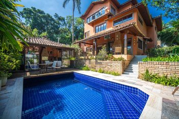 house em Estrada Fazendinha, Jardim Ana Estela - Carapicuíba - SP