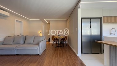 apartment em Rua José Cadilhe, Água Verde - Curitiba - PR