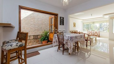 house em Avenida General Barreto Viana, Chácara das Pedras - Porto Alegre - RS