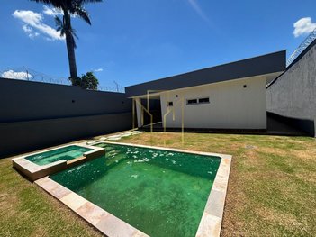house em Rua dos Cravos, Cidade Jardim - Uberlândia - MG