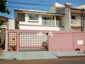 house em Rua Olavo Bilac, Champagnat - Londrina - PR