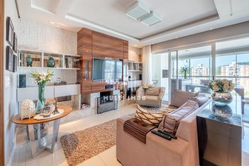 apartment em Rua José Albano Volkmer, Azenha - Porto Alegre - RS