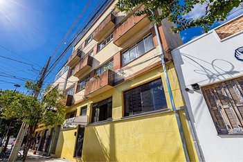 apartment em Alameda Prudente de Moraes, Centro - Curitiba - PR