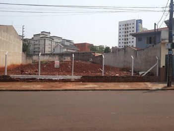 land_lot em Praça Eurico Vieira Guido, Vila Marumby - Maringá - PR