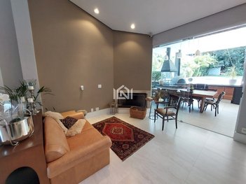 house em Rua México, Chácara dos Lagos - Carapicuíba - SP