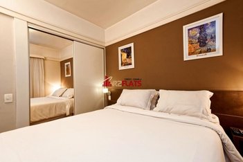 apartment em Rua Pedroso Alvarenga, Itaim Bibi - São Paulo - SP