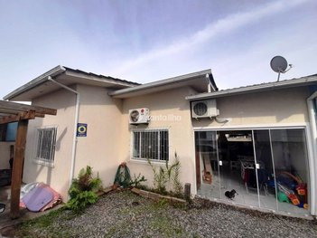 house em Rua Camarinhas, Campeche - Florianópolis - SC