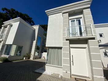 house em Rua Vinte e Oito, São José - Canela - RS