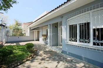 house em Rua Alfredo Silveira Dias, Nonoai - Porto Alegre - RS