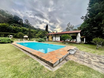 house em Alameda João Martins Freire, Araras - Petrópolis - RJ