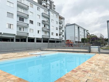 apartment em Rua Guilherme Pugsley, Água Verde - Curitiba - PR