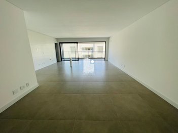 apartment em Estrada Haroldo Soares Glavan, Cacupé - Florianópolis - SC
