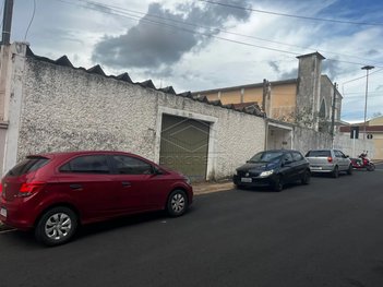 house em Rua Cornélio Pires, Centro - Botucatu - SP