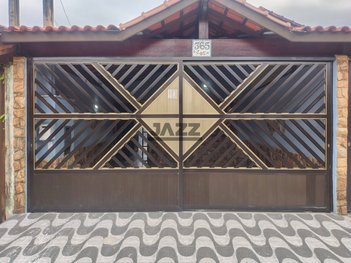 house em Avenida Professor Daijiro Matsuda, Maracanã - Praia Grande - SP