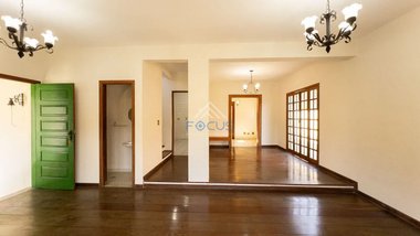 house em Estrada Municipal Walter Steurer, Chácara Pavoeiro - Cotia - SP
