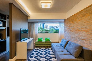 apartment em Avenida Luiz Manoel Gonzaga, Três Figueiras - Porto Alegre - RS