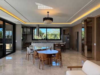 house em dos Búzios, Jurerê Internacional - Florianópolis - SC