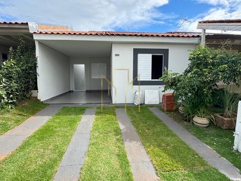 house em Avenida dos Ferreiras, Aclimação - Uberlândia - MG