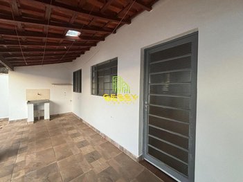 house em Rua Elias de Mello Toledo, Vila Judite - Itapetininga - SP