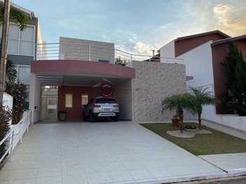 house em Rua dos Pinheiros, Jardim Novo Mundo - Jundiaí - SP