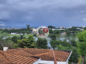 house em Rua Francisco Serrano Neves, Santa Amélia - Belo Horizonte - MG