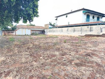 land_lot em Avenida Doutor Gastão Vidigal, Jardim Primor - Araraquara - SP