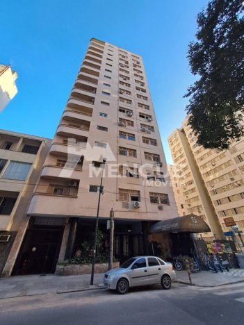 apartment em Rua Duque de Caxias, Centro Histórico - Porto Alegre - RS