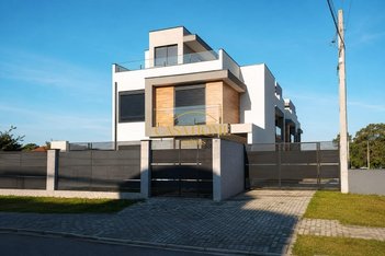 house em Rua Benedito Calixto, Uberaba - Curitiba - PR