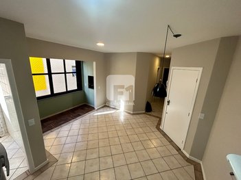 apartment em Rua das Tainhotas, Jurerê - Florianópolis - SC