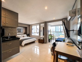 apartment em Rua Fradique Coutinho, Pinheiros - São Paulo - SP